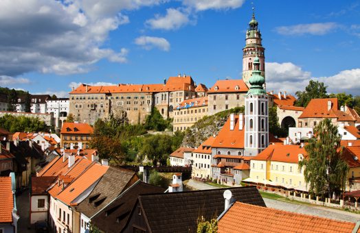 vienna to prague via cesky krumlov: castle in cesky krumlov