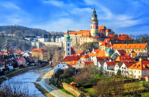 vienna to prague via cesky krumlov: castle in cesky krumlov