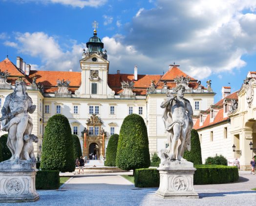 Budapest to Prague, Prague to Budapest transfers via Bratislava and Lednice/Valtice Chateau