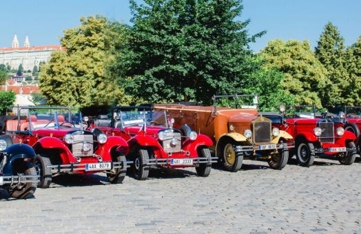 vintage car tours in Prague